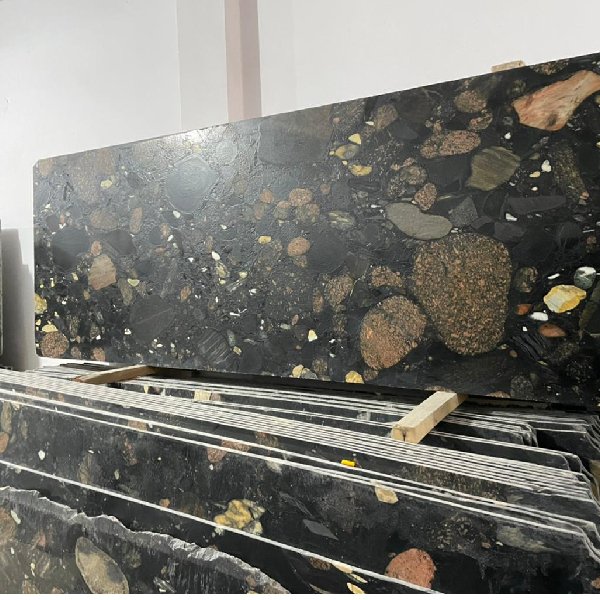 Pebble Black granite Slab cutter size